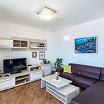 Luxurioeses Mit Pool Direkt Am By Interhome Ferienhaus *