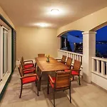 Luxurioeses Mit Pool Direkt Am By Interhome Rogoznica (Sibenik-Knin)