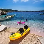 Luxurioeses Mit Pool Direkt Am By Interhome * Rogoznica (Sibenik-Knin)